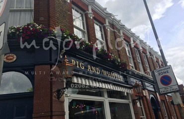 Window Boxes for Pubs_image_077