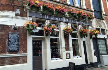 Window Boxes for Pubs_image_086