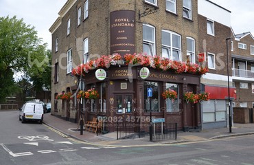 Window Boxes for Pubs_image_103