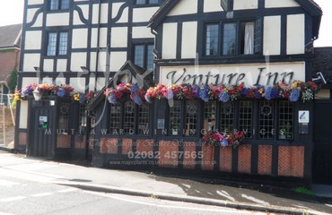 Window Boxes for Pubs_image_135